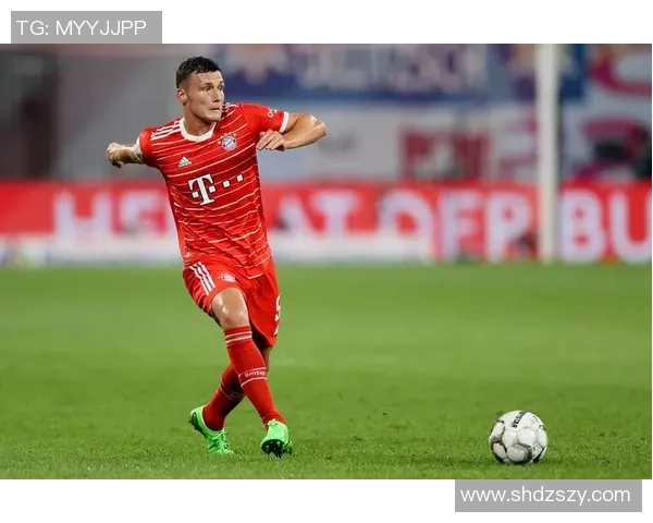 德甲焦点战拜仁绝杀曼联点球瞬间重燃激情全场解读与战术分析