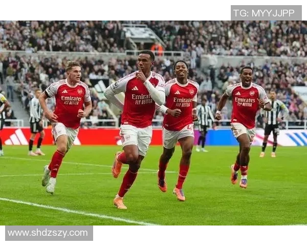 阿森纳友谊赛小胜利物浦乌龙球成全场焦点引发热议