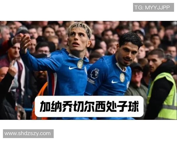 曼联友谊赛大胜切尔西3-0意外瞬间引发全场热议与焦点分析