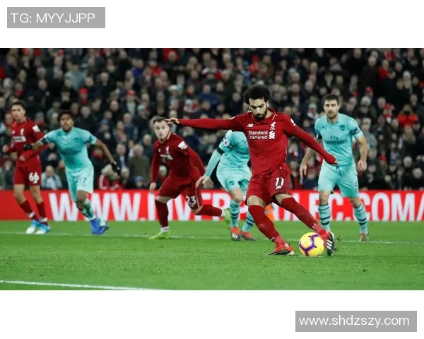 欧联杯激战利物浦与阿森纳互交白卷帽子戏法瞬间点燃全场气氛