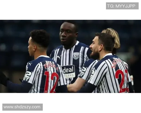 热刺逆转那不勒斯激战四三红牌争议引发全场热议与转会传闻