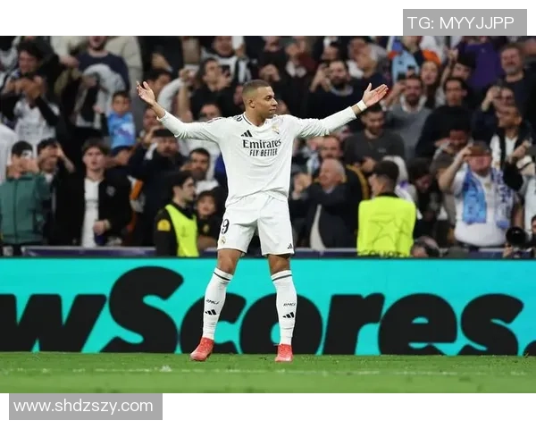 欧联杯精彩对决皇马3-0波尔图帽子戏法引爆全场战术分析 欧联杯精彩对决皇马3-0波尔图帽子戏法引爆全场战术分析